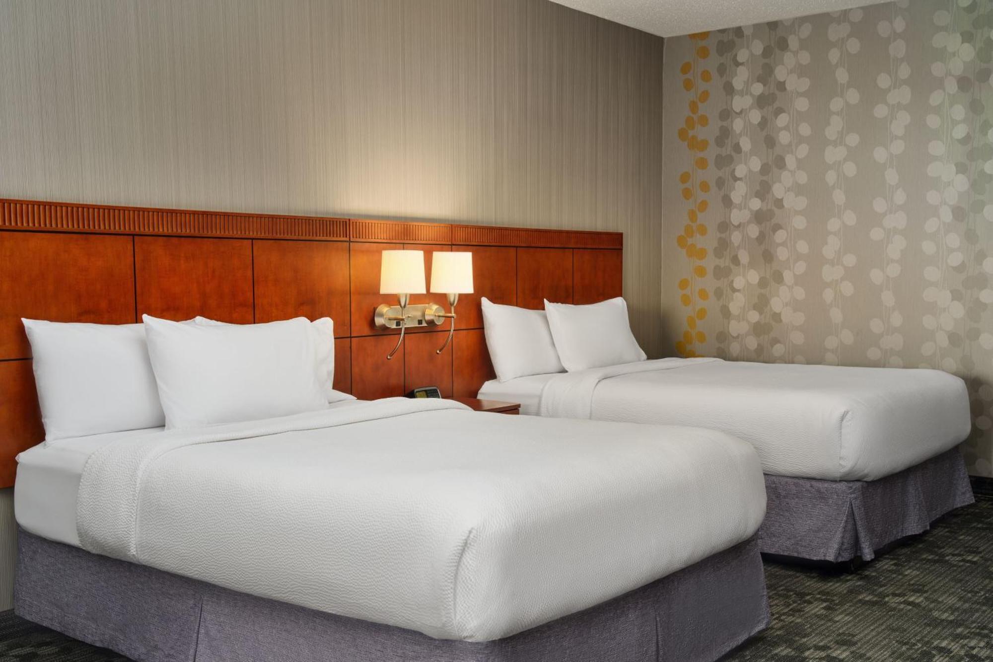 Courtyard By Marriott Akron Stow Ngoại thất bức ảnh